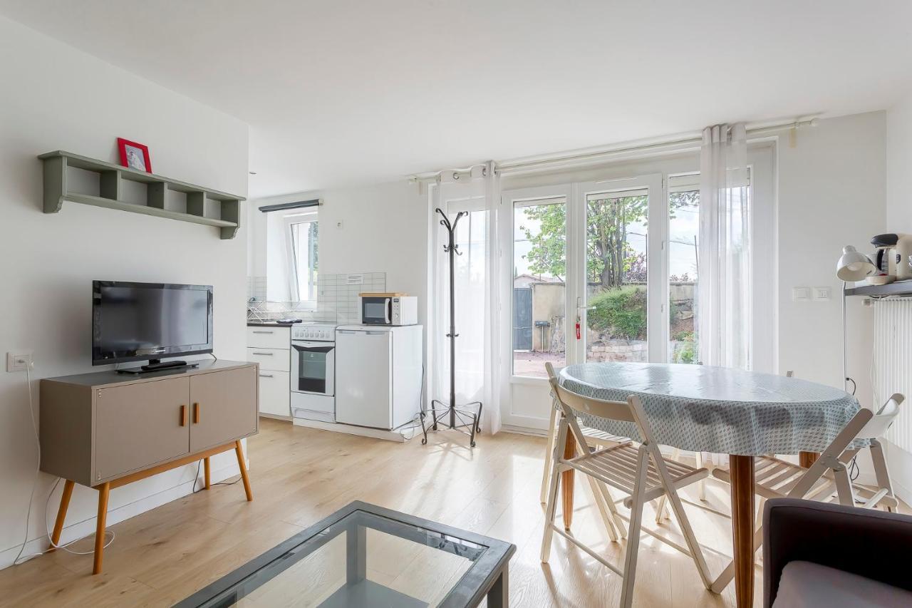 Studio du Maréchal Sainte-Foy-lès-Lyon Extérieur photo